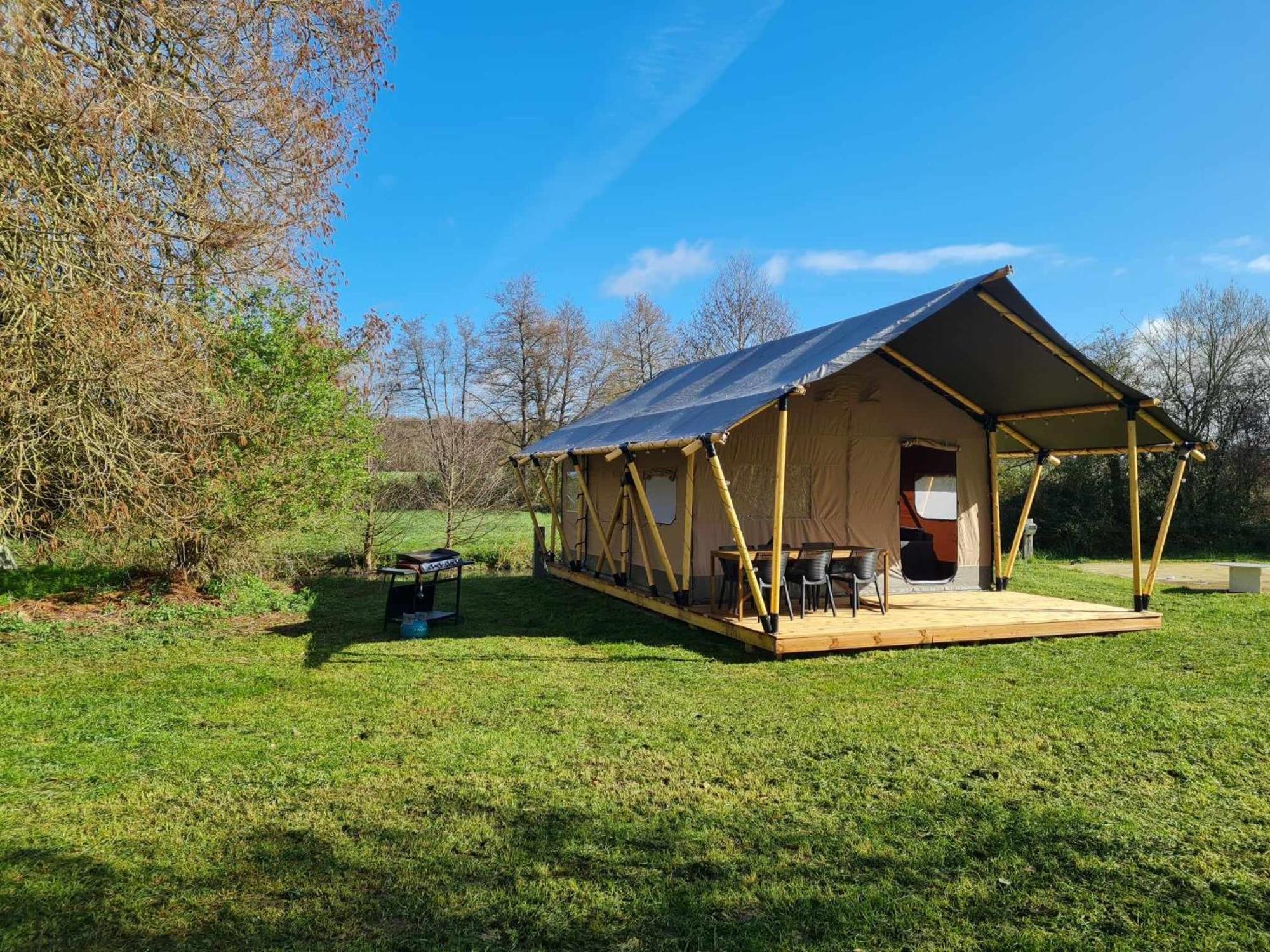 Camping De La Touche Ligueil Εξωτερικό φωτογραφία