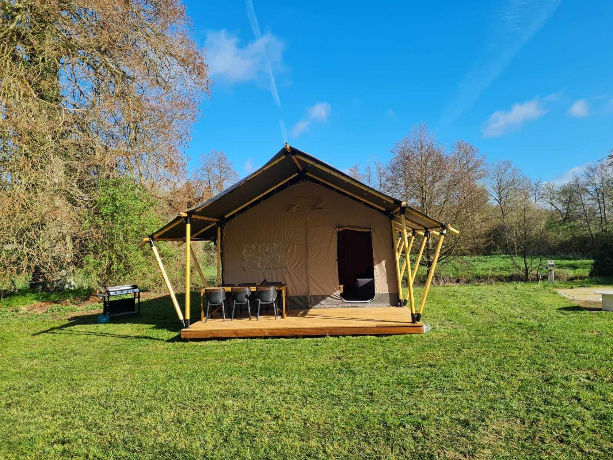 Camping De La Touche Ligueil Εξωτερικό φωτογραφία
