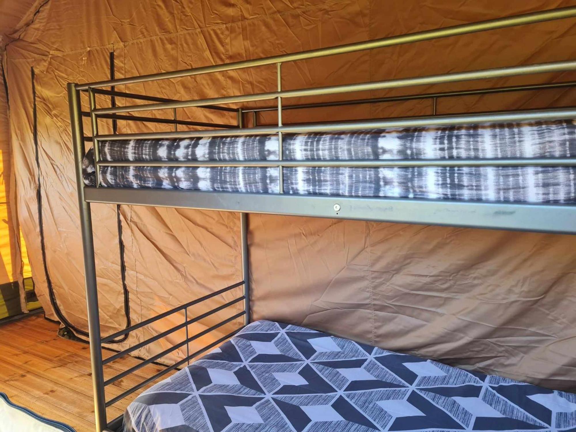 Camping De La Touche Ligueil Εξωτερικό φωτογραφία